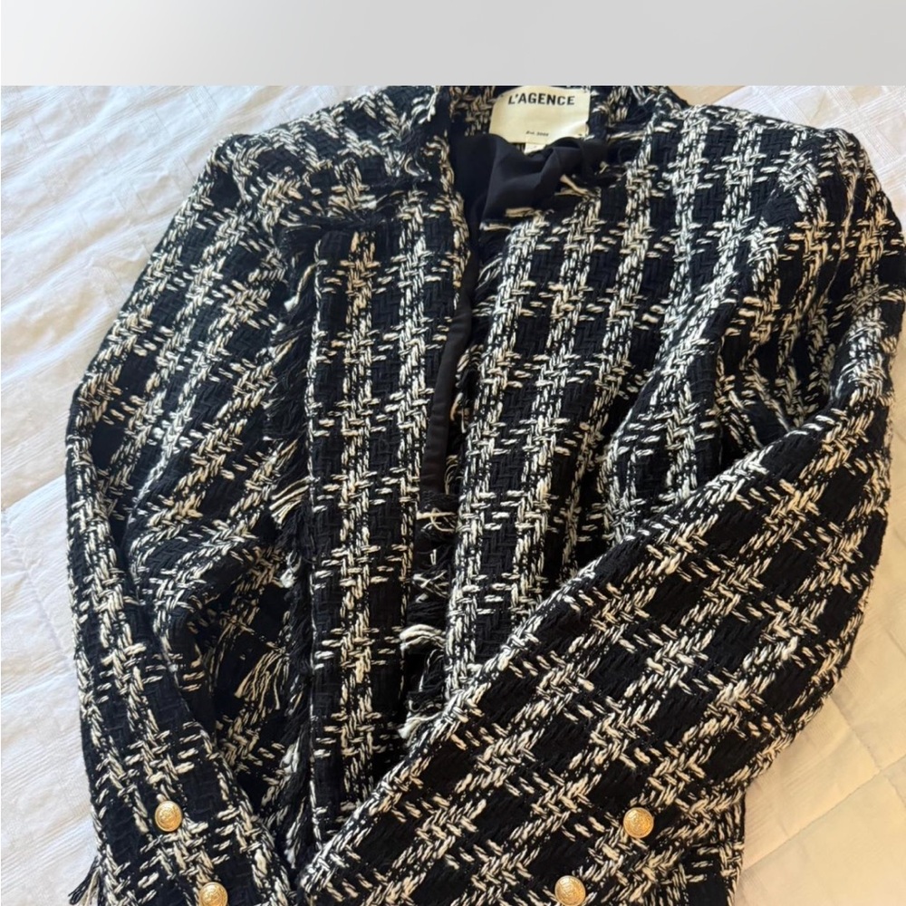 L'AGENCE Black and White Textured Tweed Jacket